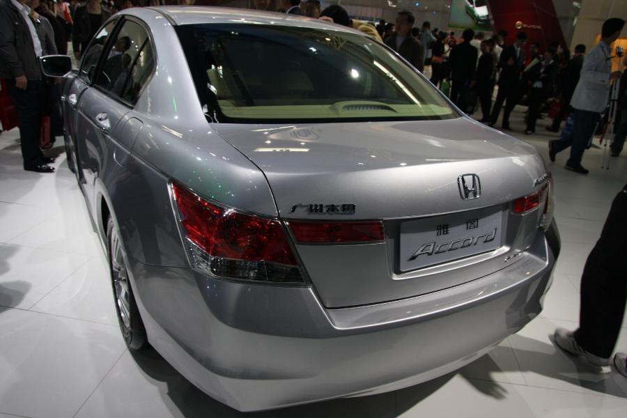  Honda Accord 2009 года  (CN) (фото 3 из 17)